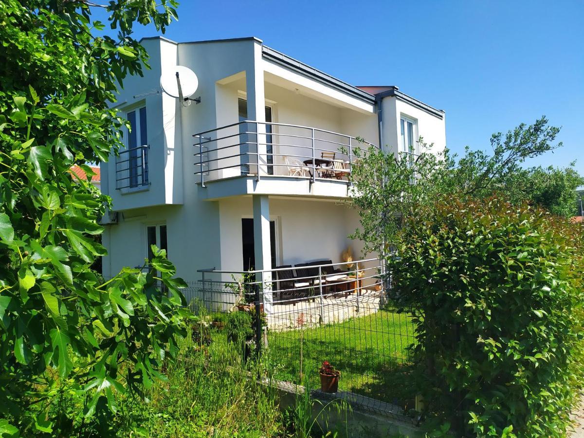 Dadic Apartments Bibinje Exterior photo